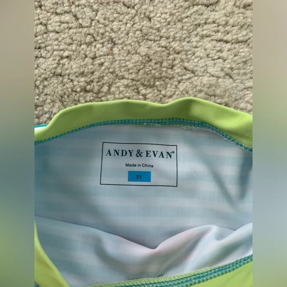 Andy & Evan Size 5 Dinosaur Zipper Long Sleeve Rash Guard
